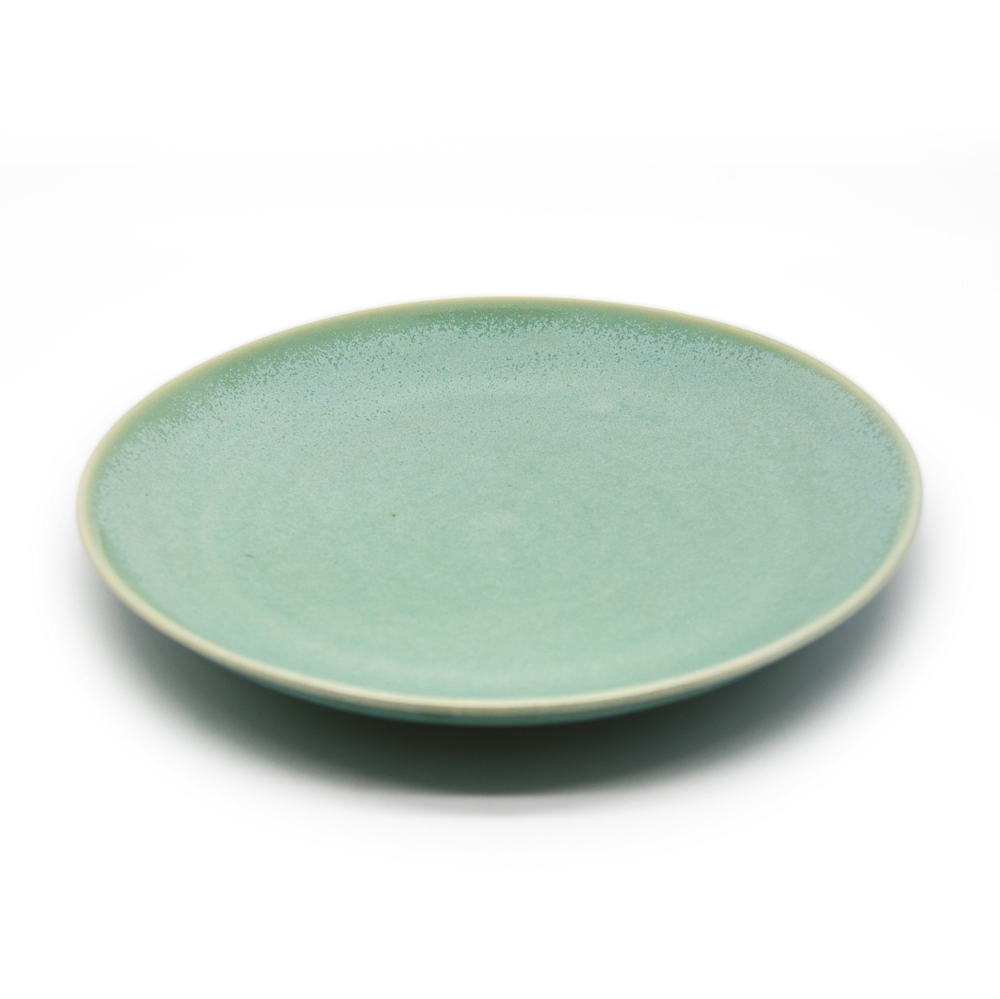 Round plate D22 cm